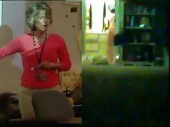 Chico señoras tenien ...