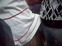 Chico pelirrojo golp ...