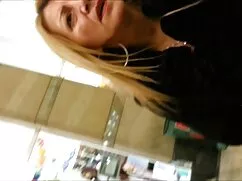 Pareja arruga las te ...